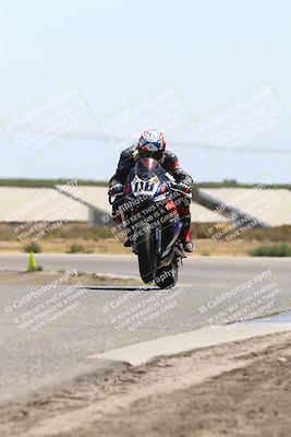 media/Aug-03-2025-TrackDaz (Sun) [[bf4a71acf9]]/A Group/12pm (Wheelie Bump)/